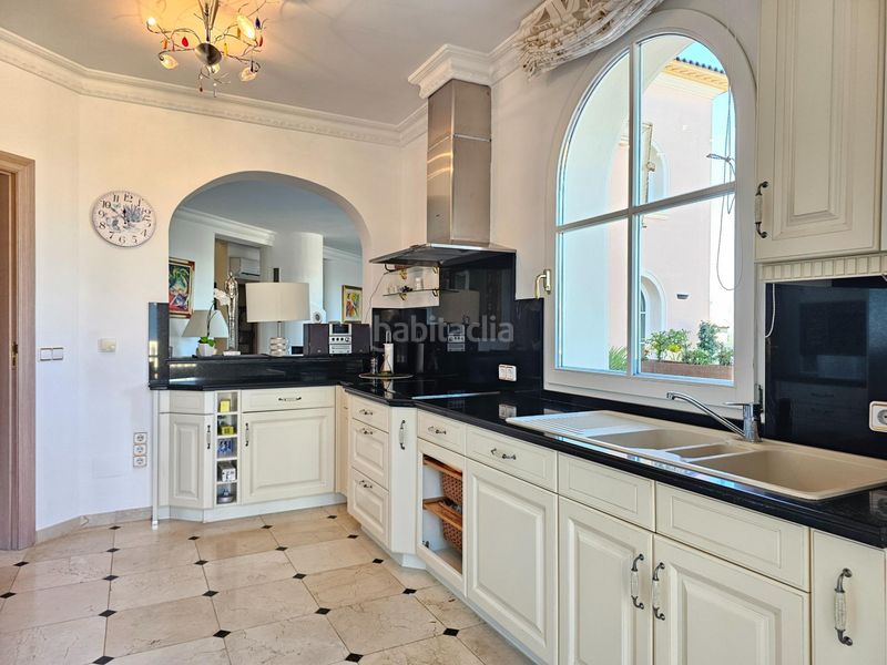 Foto 11f2b567-87a7-4215-aa88-40a138c8c469. Xalet amb aparcament piscina a Pedreguer