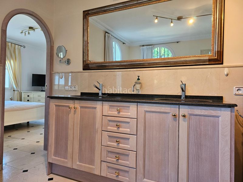 Foto d66bb9cd-be9f-4f55-952a-a3deb82d7948. Xalet amb aparcament piscina a Pedreguer