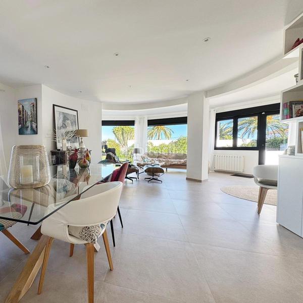 Foto 66cee062-58bb-4184-9674-7bca9380e6a3. Chalet with heating parking pool in El Montgó Dénia