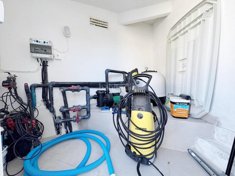 Foto fc0c9c61-72b4-4f67-b7a1-dcf063d98ae9. Chalet with heating parking pool in El Montgó Dénia