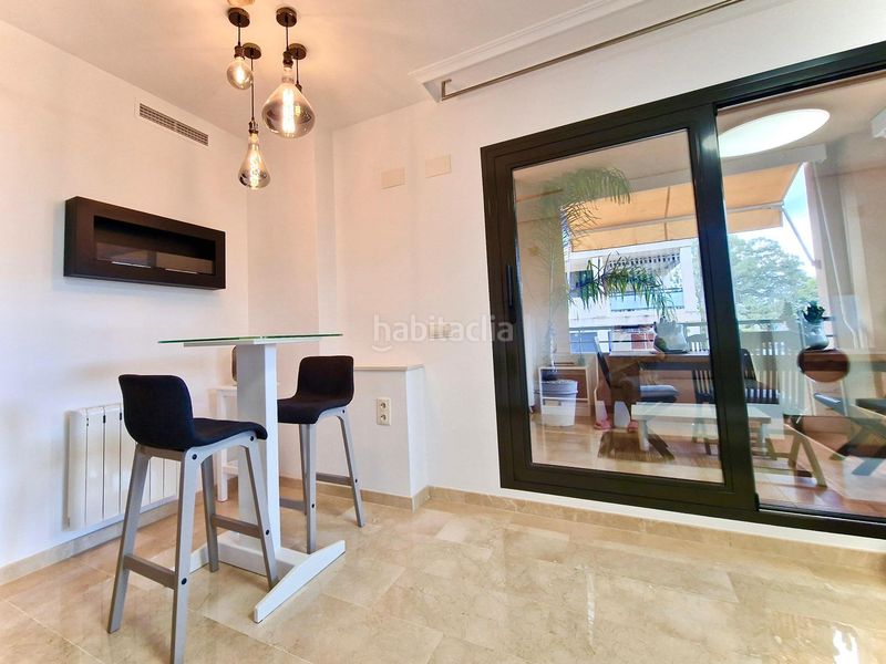 Foto 17fdcac2-166f-4d49-a69f-6d87e8dd206d. Apartament amb calefacció aparcament piscina a El Puerto Dénia