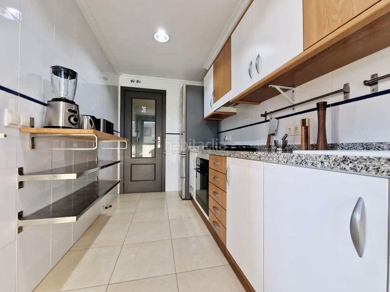 Foto 187c527f-c825-41b0-9368-0da6d2aa6bde. Apartament amb calefacció aparcament piscina a El Puerto Dénia