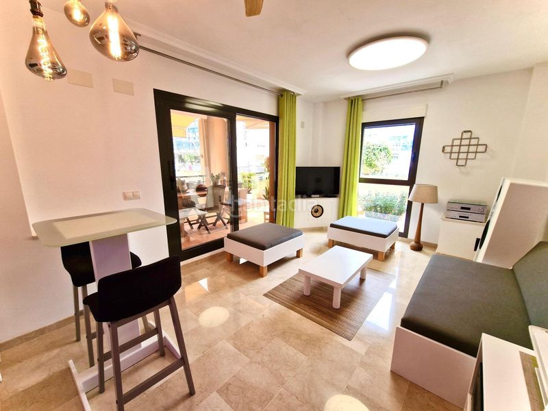 Foto 23f41fde-da5d-4290-9dc5-7fa0a63d5746. Apartament amb calefacció aparcament piscina a El Puerto Dénia