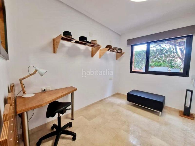 Foto 4ea57fba-46cc-468f-8917-fe53a0bbef27. Apartament amb calefacció aparcament piscina a El Puerto Dénia
