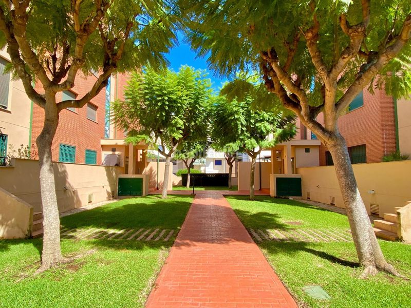Foto d3beb40e-65c3-44b3-8b6c-fccc11c5f596. Apartament amb calefacció aparcament piscina a El Puerto Dénia