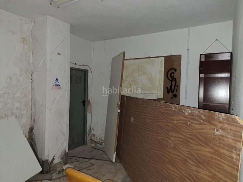 Foto 46fe8bb7-449d-4dc2-9ebd-331221919f3a. Local comercial a Saladar Dénia