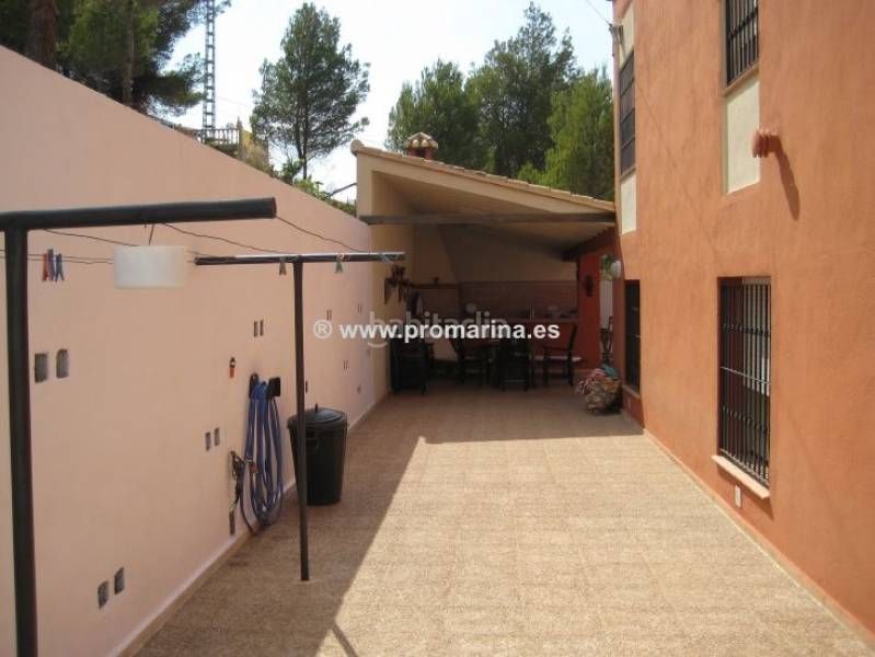 Foto 4773047e-7a58-4c81-8ad7-cfb59e40ed12. Xalet amb calefacció aparcament piscina a Las Rotas / Les Rotes Dénia