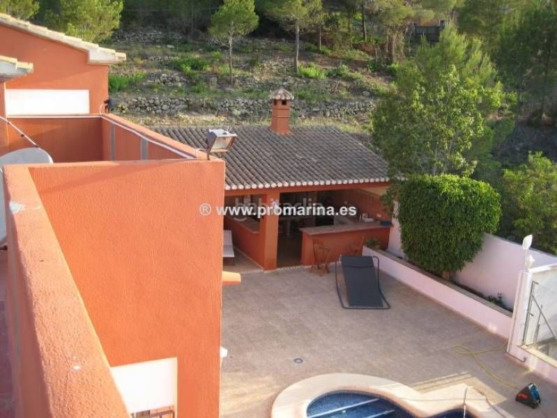 Foto 4c070cf8-1841-490f-88c7-1a999ee11c98. Xalet amb calefacció aparcament piscina a Las Rotas / Les Rotes Dénia