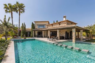 Xalet a Beniarbeig. Villa de lujo en beniarbeig muy cerca de dénia con vistas panorá