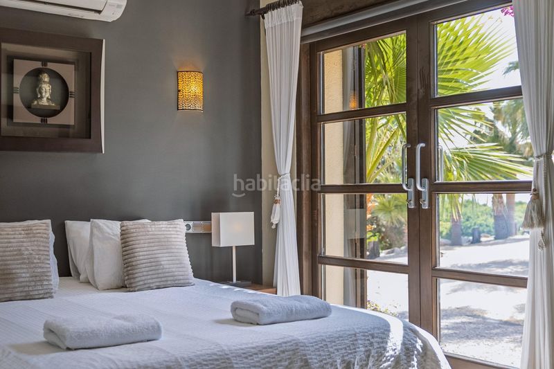 Foto 69c11c00-5d0e-466a-ba4f-b828427a9559. Xalet amb calefacció aparcament piscina a Beniarbeig