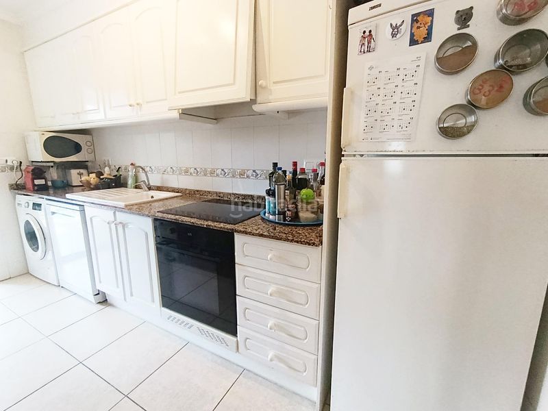 Foto 95dd1b42-fe54-4b31-9db8-2707f3cf4876. Apartament amb aparcament piscina a El Montgó Dénia