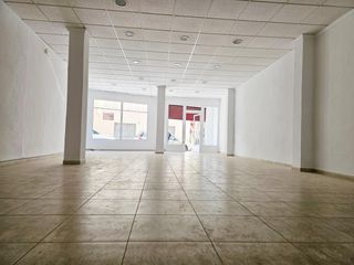 Locale commerciale in Les Bassetes - El Marjal