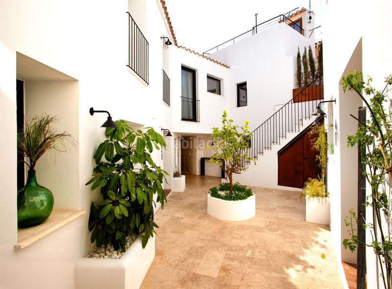 Foto b5d5c639-766a-4989-966c-81fd5f36dbf6. Edificio in Centro Urbano Dénia