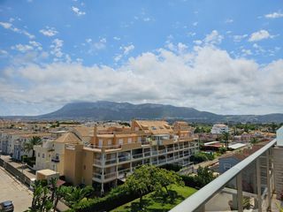 Àtic a Les Bassetes - El Marjal. Ático dúplex con vistas al mar, licencia turística y estilo de v