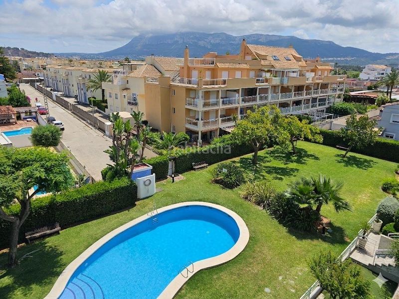 Foto 620f79f0-cd7b-47b5-bb35-787c945f5b9c. Àtic amb calefacció aparcament piscina a Les Bassetes - El Marjal Dénia