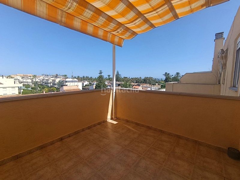 Foto 9761014f-9a92-4ba1-afb3-b03a75e47fd8. Àtic amb calefacció aparcament piscina a Les Bassetes - El Marjal Dénia