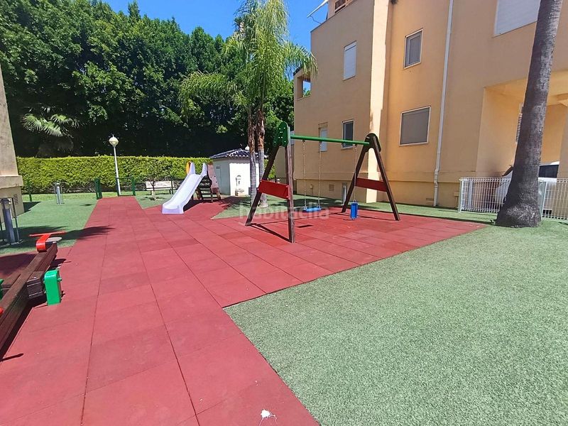 Foto e7a1e419-2828-4b8d-834b-49e92cff77d0. Àtic amb calefacció aparcament piscina a Les Bassetes - El Marjal Dénia