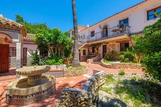 Xalet a Partida la xara 22. Villa singular en la xara dénia con historia, espacio y potencia