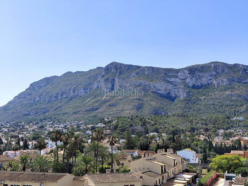 Foto cb8546d7-8944-4a4f-8dca-26df5a3c9fa7. Àtic amb calefacció aparcament piscina a El Montgó Dénia