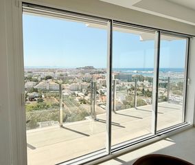 Affitto Appartamento in Las Rotas / Les Rotes. Exclusivo apartamento en alquiler anual con impresionantes vista
