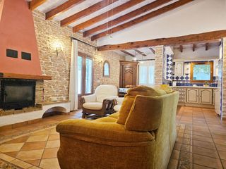 Affitto Chalet in El Montgó. Alquiler anual  chalet en zona santa lucía, con amplia parcela y