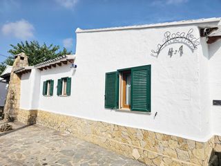 Rent Chalet in El Montgó. Alquiler anual  chalet en zona santa lucía, con amplia parcela y
