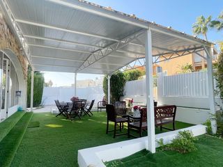 Location Chalet à El Palmar - Los Molinos. Chalet en alquiler anual a 150 metros de la playa en las marinas