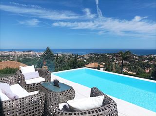 Alquiler Chalet en El Montgó. Alquiler anual de exclusiva villa de lujo con vistas panorámicas