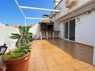 Attique à Saladar. Ático tríplex con dos amplias terrazas y vistas al montgó