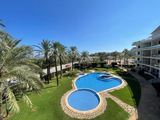 Affitto Piccolo appartamento in Les Bassetes - El Marjal. Apartamento en alquiler anual a 150 metros de la playa en las ma