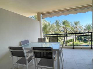 Location Appartement à Les Bassetes - El Marjal. Apartamento en alquiler de invierno a 150 metros de la playa en