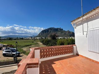 Affitto Casale in Poblets (els). Casa de pueblo en alquiler anual en els poblets