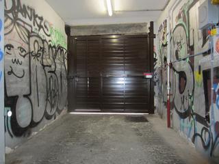 Parking coche en Carrer del poeta cabanyes 20
