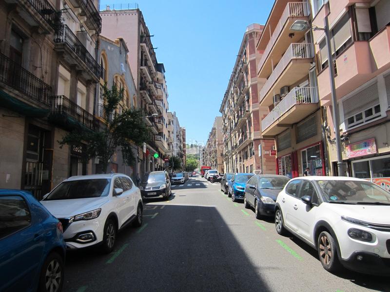 Foto 14acf852-9461-47d3-ae06-413281709316. Planta baja amplia planta baja dúplex con patio en Barcelona