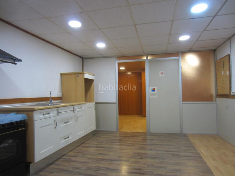 Foto 73aad744-baa4-4d86-9447-84d7611caa21. Planta baja amplia planta baja dúplex con patio en Barcelona