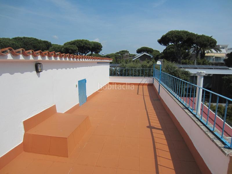 Foto 0e419c7d-9436-434c-bf48-79bfc70d4a71. Local commercial avec chauffage dans La Pineda Castelldefels