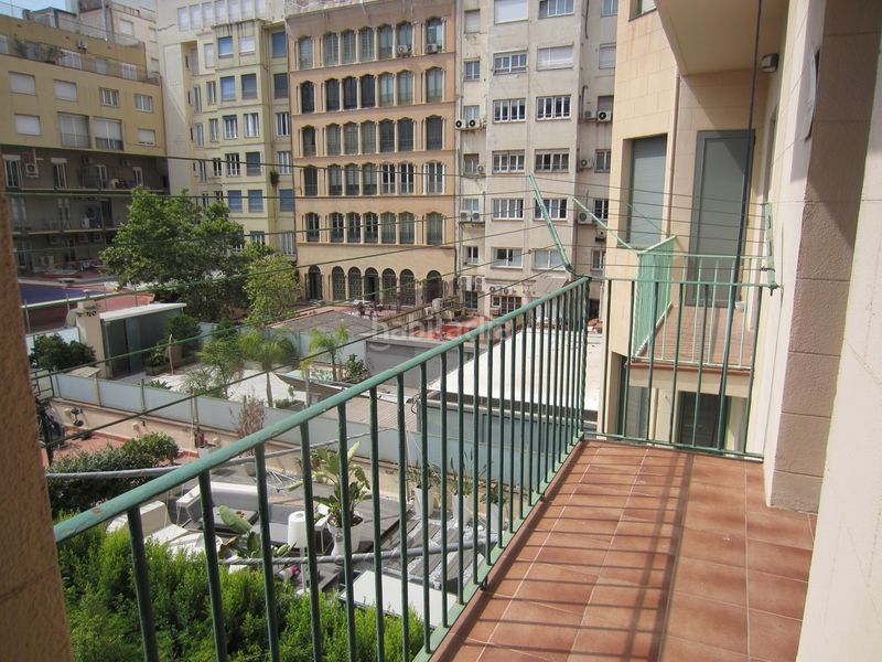 Foto 4a2fa3a2-d39f-4654-9179-a04dd323521d. Pis amb calefacció aparcament a Dreta de l´Eixample Barcelona