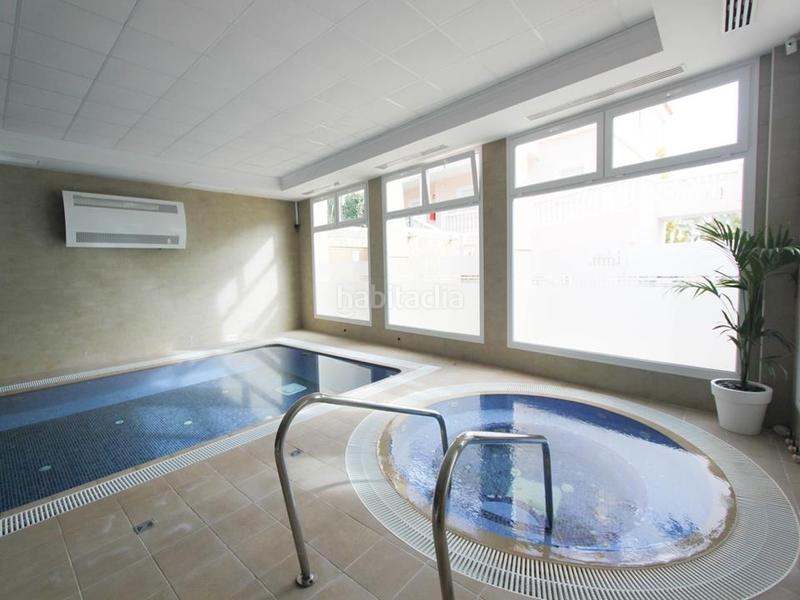 Foto 12ab942d-66d8-4780-b5f4-bc618ddeb0c2. Apartamento en La Fustera Benissa