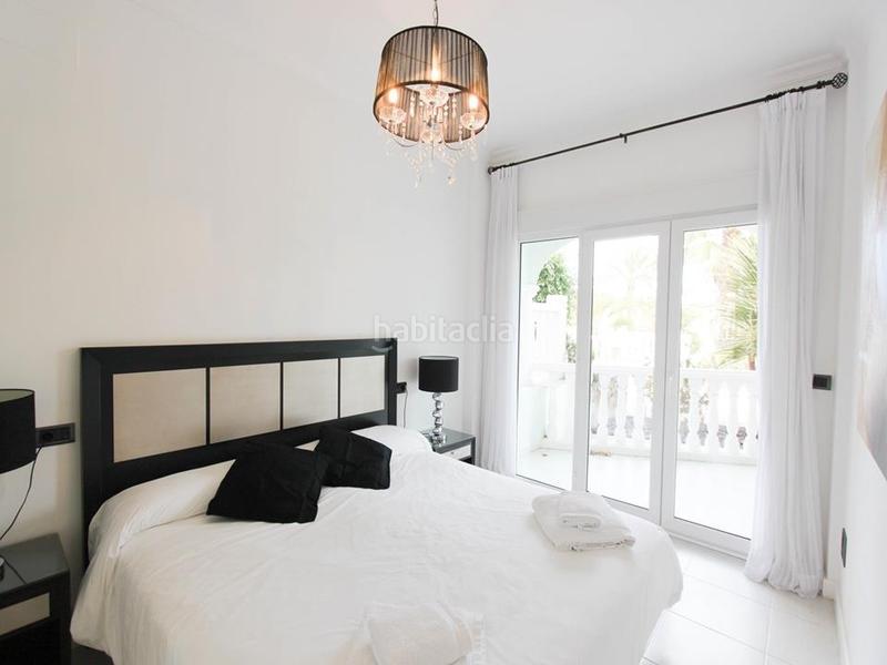 Foto ba694eb3-adda-48d5-abfe-b56142919065. Apartamento en La Fustera Benissa