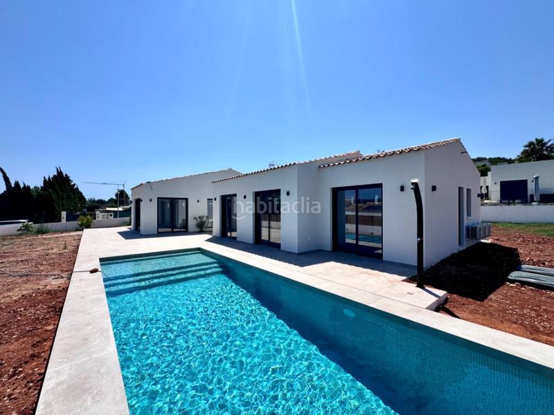 Foto 2b2fd541-17e5-4e31-858e-aa7008f2b44b. Chalet con riscaldamento parcheggio piscina in Partida Comunes-Adsubia Xàbia