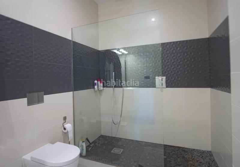 Foto 0b8122e5-6718-4d37-a84a-2d5b18849083. Chalet con piscina in Altea la vella Altea