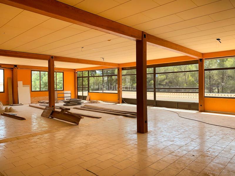 Foto bd850008-b2fc-4c34-b2dc-e9ee9029dd7f. Local commercial dans Alcalalí