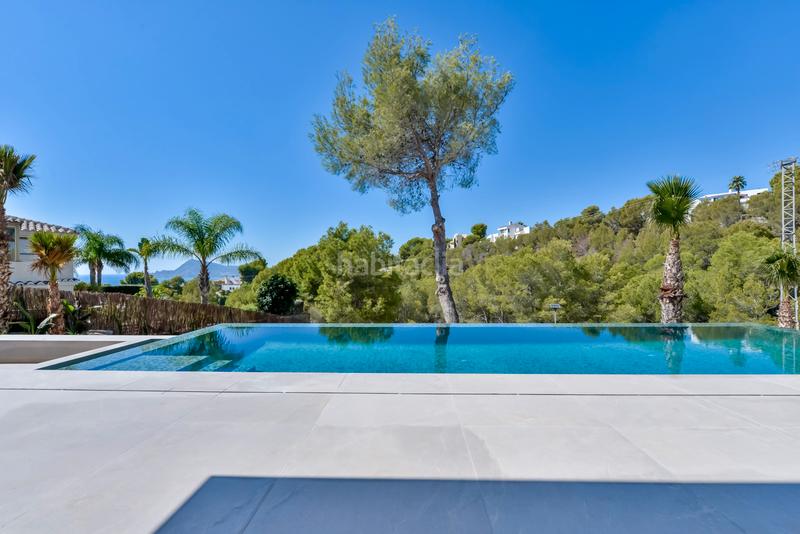 Foto 51b12da3-8008-414d-b001-1f2533ba5813. Xalet amb piscina a Altea hills Altea