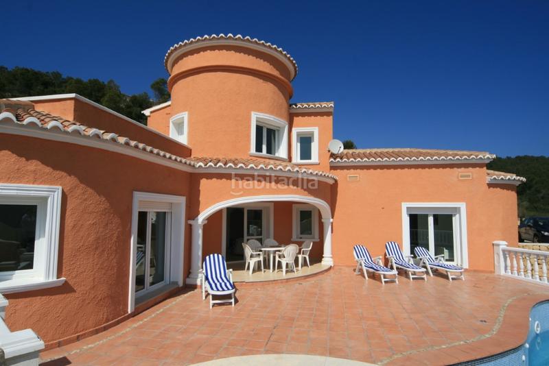 Foto 4006f59b-d54d-485c-9a49-372d73ebcdb1. Chalet with pool in Partida Comunes-Adsubia Xàbia
