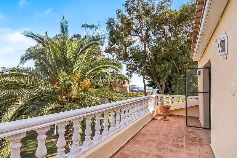 Foto ac5134b2-a345-443a-9d8d-24f8c72e1b89. Chalet mit pool in Benissa pueblo Benissa