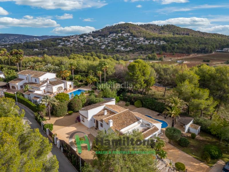 Foto bdba21f0-5fc3-4ef8-acc4-7fb70b91ff18. Chalet avec chauffage parking piscine dans Partida Comunes-Adsubia Xàbia