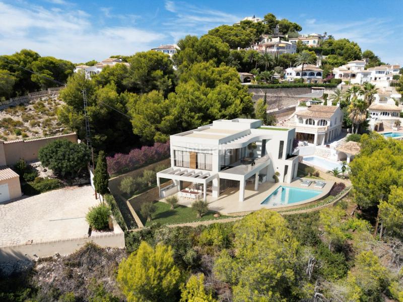 Foto a0445dc7-dd6b-46db-b50b-5080ddc1a1e2. Chalet con riscaldamento parcheggio piscina in Casco Urbano Moraira