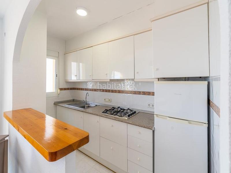 Foto c54ede8f-7a3e-4b4c-ad0c-025f924ba54a. Appartement avec parking piscine dans Cometa Calp
