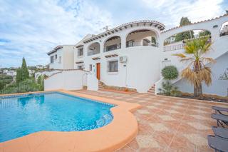 Chalet in Pego