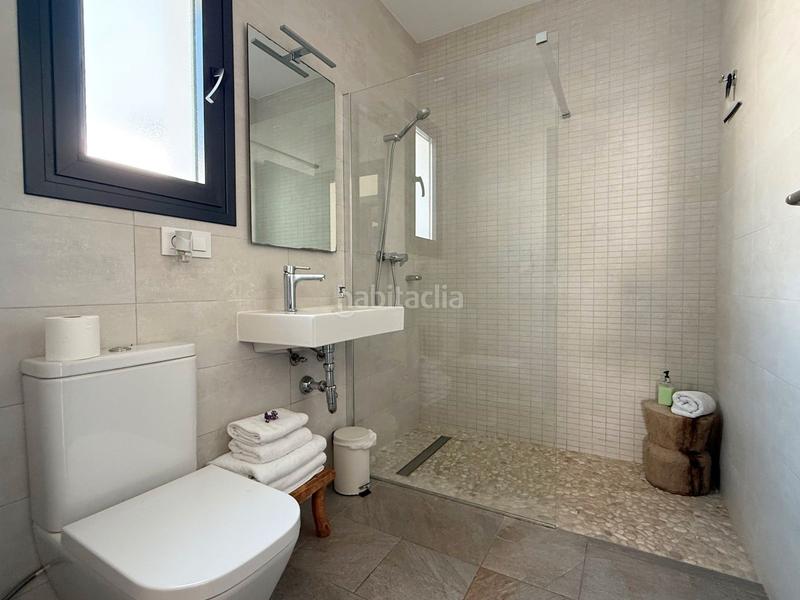 Foto 564b12da-3822-40e6-807f-11eb5e616392. Chalet mit parking pool in Cala Advocat-Baladrar Benissa